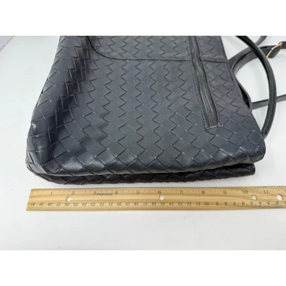 Black Woven Faux Leather Satchel Crossbody Handbag Gold Hardware - Picture 9 of 9